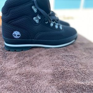 Barely worn Timberland boots size 8